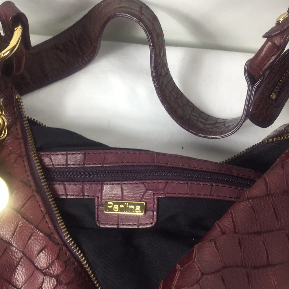 Perkins burgundy leather croc design leather bag - Picture 5 of 7